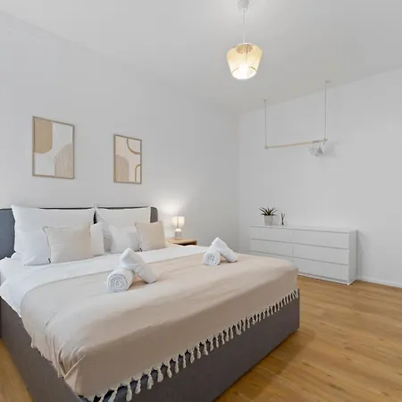 Charmante Design-Apartments In Top Lage - Naehe Altstadt - Parkplaetze - Netflix Bad Kreuznach Exterior foto